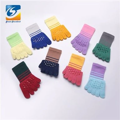 Fimm fingra tá gripsokkar